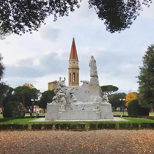 https://gatto-storpio.it-tuscanyhotel.com